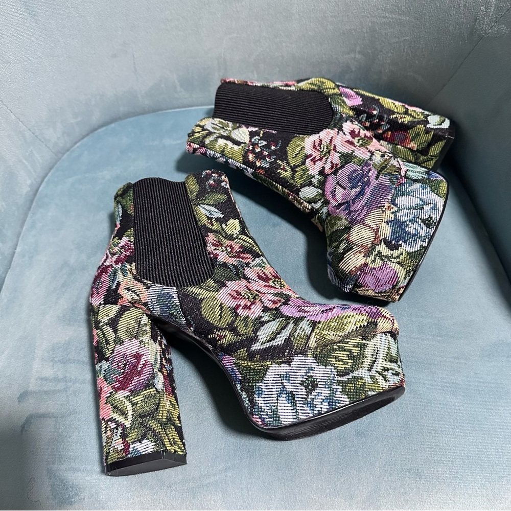 Vintage 70s Style Floral Heeled Boots